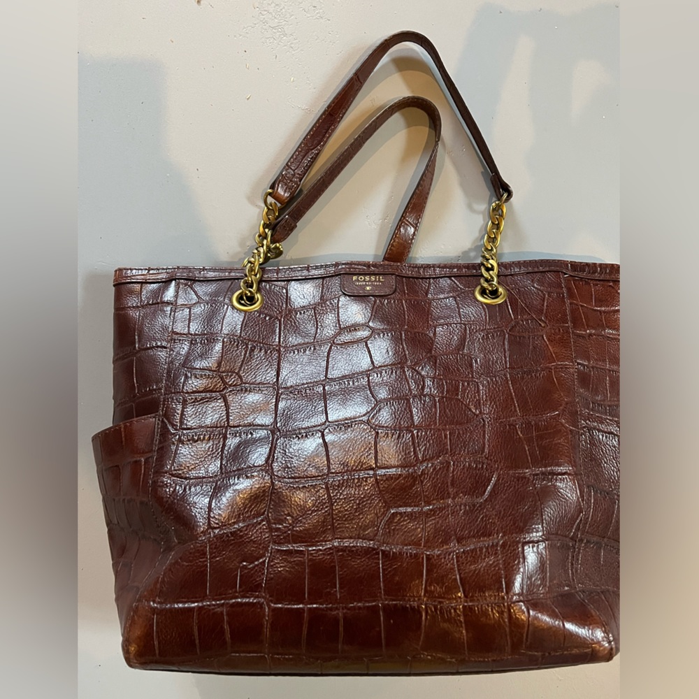 Fossil purse